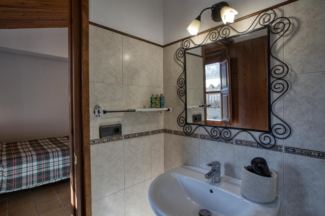 Nastura Casa Rural L'Art Guest House Rupit Bagian luar foto